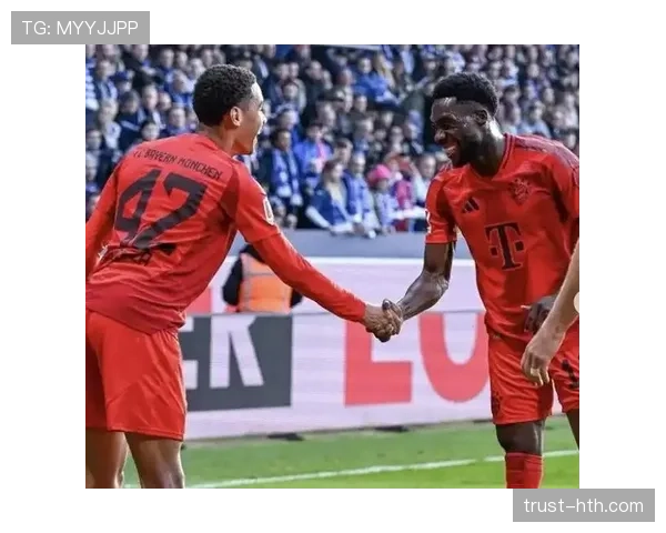 穆西亚拉闪耀德甲赛场，助球队强势冲击联赛冠军