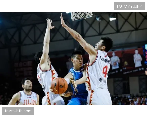 洛塞尔索状态回暖成战术核心，稳健传球驱动球队进攻