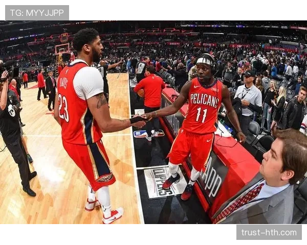 霍勒迪挡拆高效砍分，拉开与伦纳德关键时刻差距